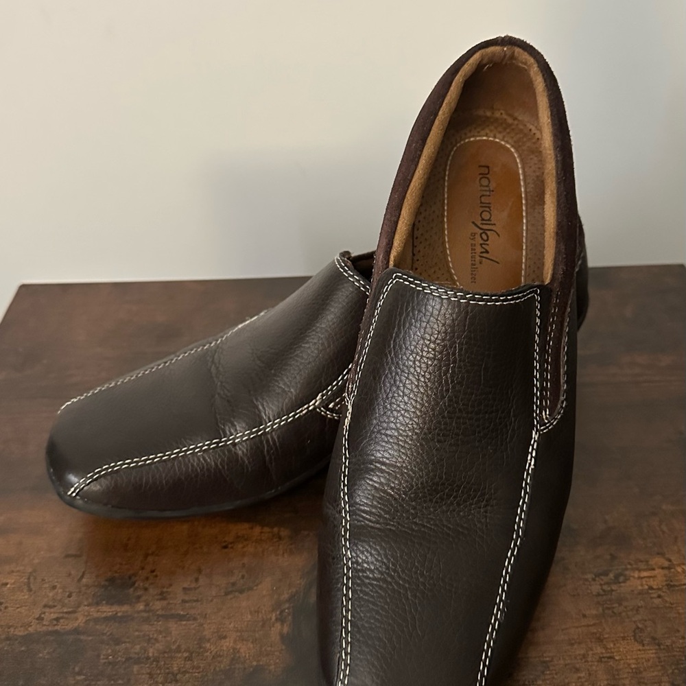 Natural Soul by Naturalizer – Women's Brown Leather Loafers, Size 9M